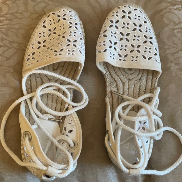 Michael Kors Lace up canvas shoes - Picture 1 of 4